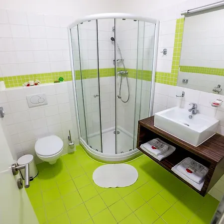 Lion Konukevi Modřice