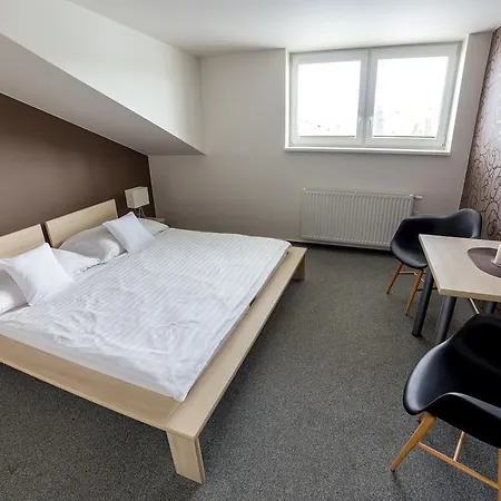 Lion Konukevi Modřice